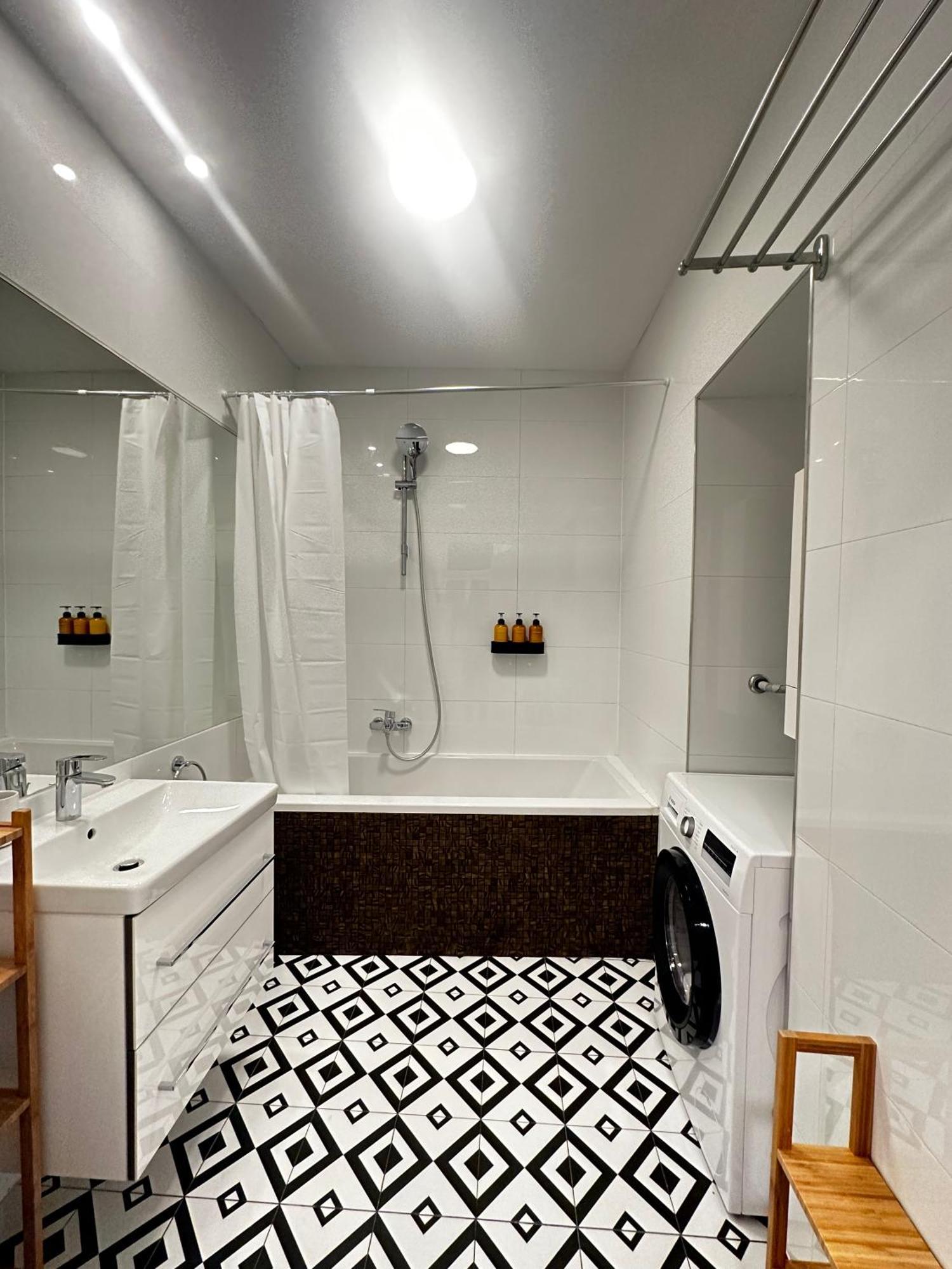 Luxury 3 Bedroom Apartment Near Schoenbrunn Palace Vienna Esterno foto